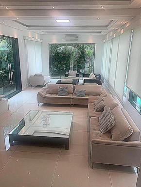 House with Pool at Recreio Close to the Beach
